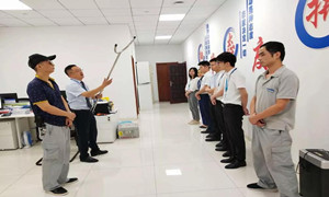光谷店“防盜搶、保安全”應(yīng)急預(yù)案演練及培訓(xùn)圓滿開展